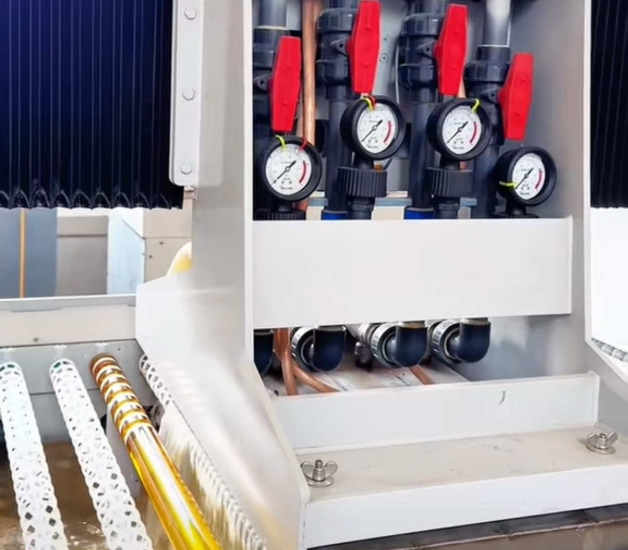 　　平面数控环保蚀刻机